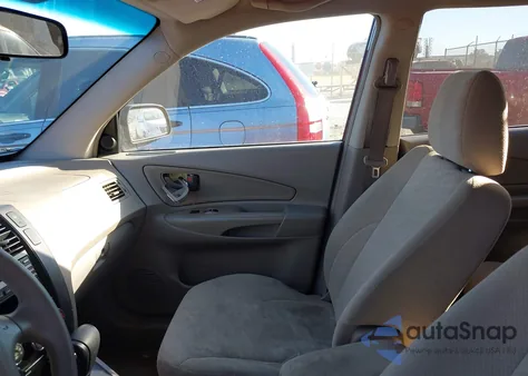 2005 Hyundai Tucson Gl from USA, damaged, VIN KM8JM12B15U152653